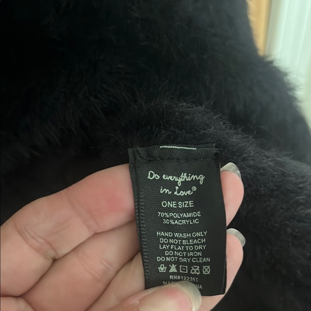 Black Chenille Poncho one size by Do everything in love - Picture 8 of 9